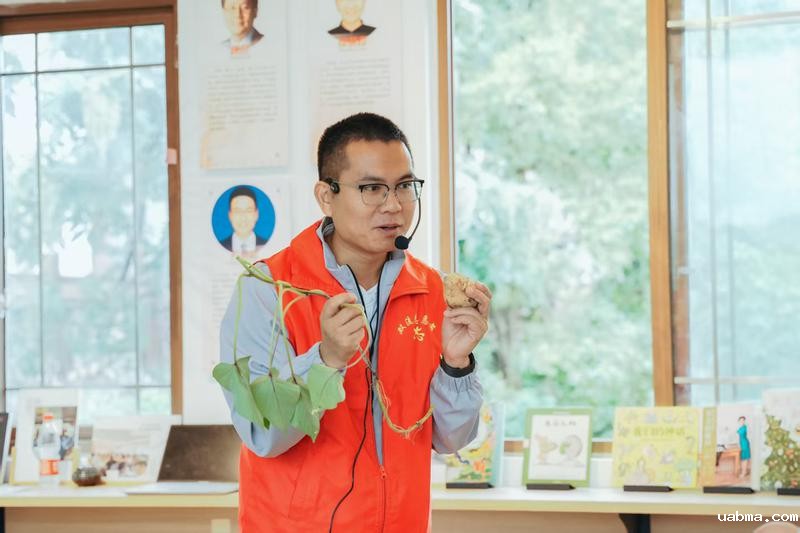 cb3cb8b60938f79425b550887c6d8f5c